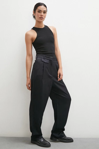 Kemer Detaylı Klasik Pantolon Siyah - Resim 4