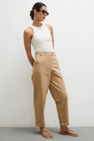 Duble Paçalı Pantolon Bej ürün görseli