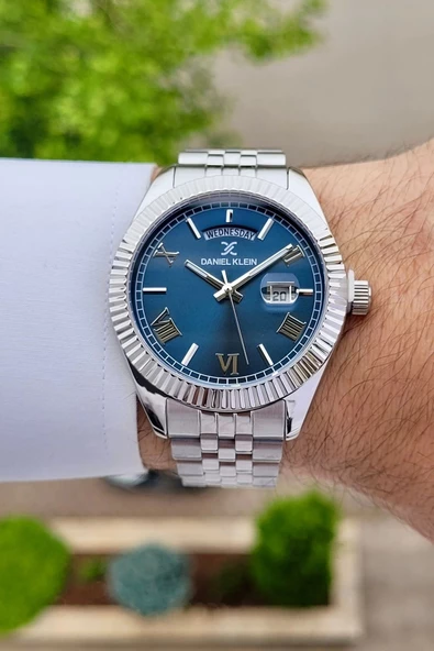 Daniel Klein DKISTE1126 Kadranı Lacivert Kordonu Gümüş Renk Hediye Paketli Erkek Kol Saati - Resim 2