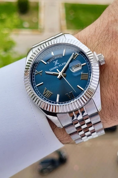 Daniel Klein DKISTE1126 Kadranı Lacivert Kordonu Gümüş Renk Hediye Paketli Erkek Kol Saati ürün görseli 1