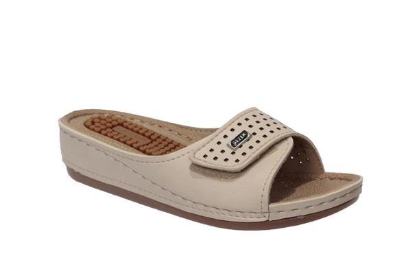 GEZER Kadın Bej Dolgu Yumuşak Taban Terlik ürün görseli