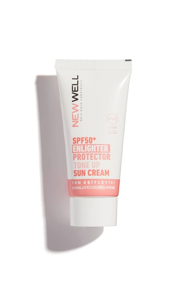 Ton Eşitleyici Yüksek Koruma Etkili Spf50+ Aydınlatıcı Pembe Yüz Güneş Kremi 50 ML