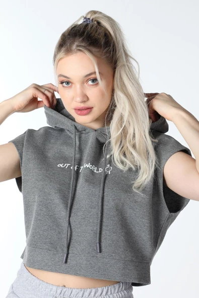 Kadın Baskılı Kapüşonlu Crop Sweat K.gri - 2