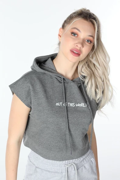Kadın Baskılı Kapüşonlu Crop Sweat K.gri - 4