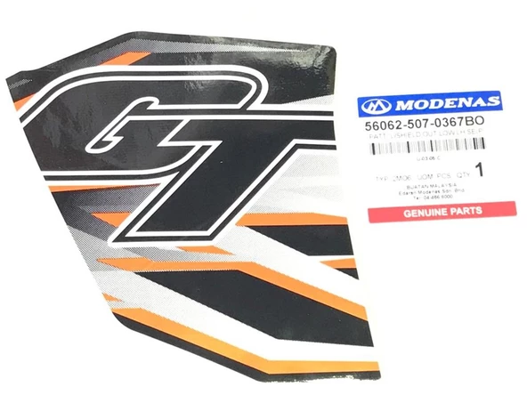 MODENAS GT135 DIŞ DİZLİK GT ETİKETİ TURUNCU SOL ORJİNAL ürün görseli 1