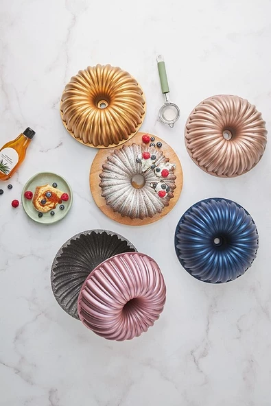 Cake Pro Dilimli Pembe Döküm Kek Kalıbı - 5