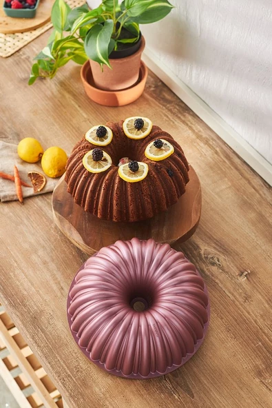 Cake Pro Dilimli Pembe Döküm Kek Kalıbı - 8