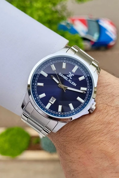 Daniel Klein DKISTE1134 Kadranı Lacivert Kordonu Gümüş Renk Takvimli Erkek Kol Saati - Resim 3