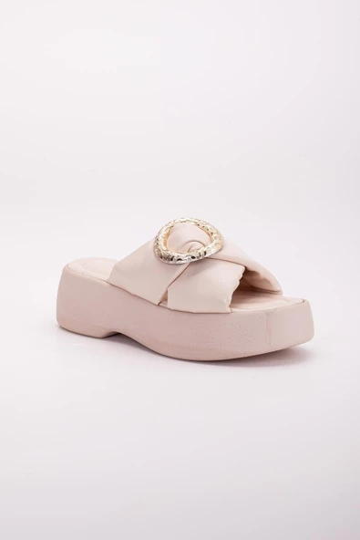 Büyük Tokalı Kalın Taban Cilt Bej Kadın Dolgu Topuk Terlik - Resim 4