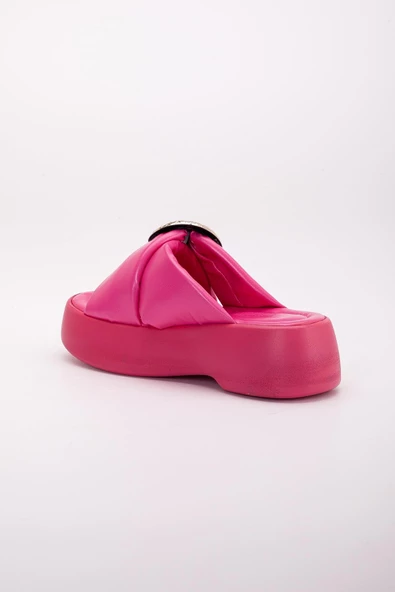 Büyük Tokalı Kalın Taban Cilt Fuşya Kadın Dolgu Topuk Terlik - Resim 5