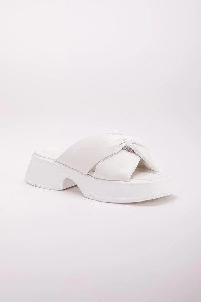 Küçük Taş Detaylı Kalın Taban Çapraz Cilt Beyaz Kadın Dolgu Topuk Terlik - Resim 4