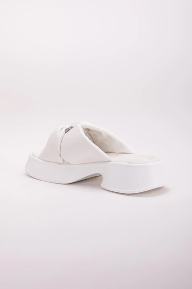 Küçük Taş Detaylı Kalın Taban Çapraz Cilt Beyaz Kadın Dolgu Topuk Terlik - Resim 5