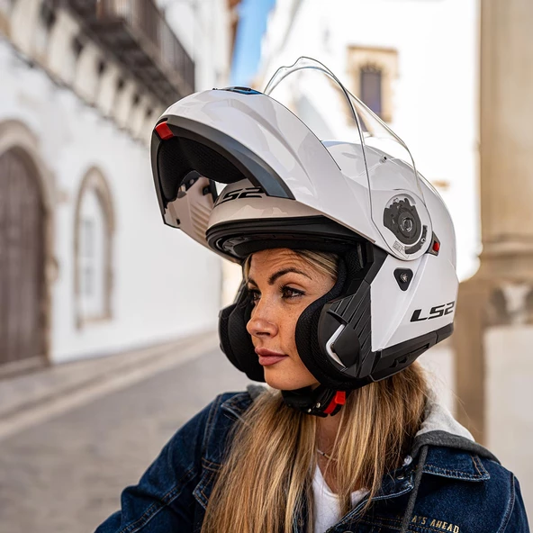 LS2 STROBE 2 BEYAZ KASK M - 10