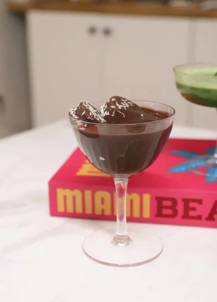 The Mia Ayaklı Cam Dondurma Kasesi 10x14 cm - 2