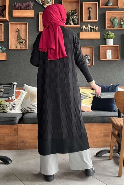 Dama Desenli Siyah Triko Hırka - Resim 4