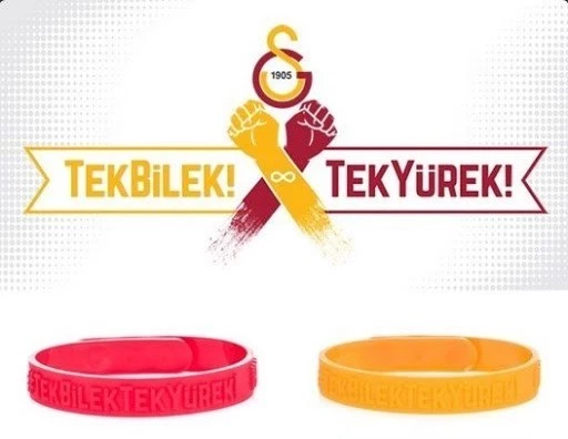 Galatasaray Orijinal Metin Oktay Hediye Set Sevgililer Günü Hediyesi T-shirt + Şal (atkı) + Bileklik - 6