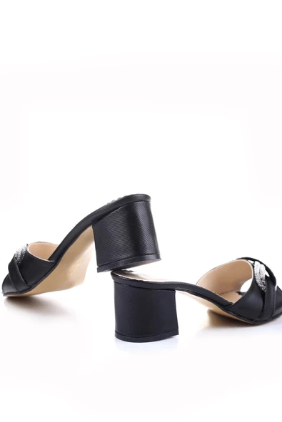 Walkenzo 3925 Kare Topuk Taş Detaylı  Bayan Terlik - Resim 9