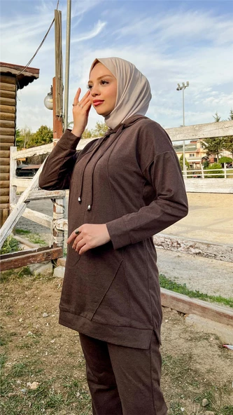 Kapşonlu O Yaka Sade Basic İkili Eşofman Spor Takımı - 03039.028 - Kahverengi - 7