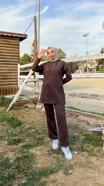 Kapşonlu O Yaka Sade Basic İkili Eşofman Spor Takımı - 03039.028 - Kahverengi - 4