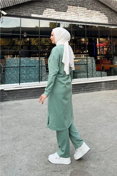 Bisiklet Yaka Fermuarlı Uzun Tunik Sade Basic Spor Takımı - 03044.100 - Çağla Yeşili - Resim 4