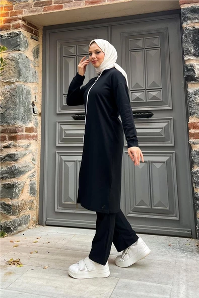 Bisiklet Yaka Fermuarlı Uzun Tunik Sade Basic Spor Takımı - 03044.003 - Siyah - Resim 4
