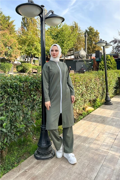Bisiklet Yaka Fermuarlı Uzun Tunik Sade Basic Spor Takımı - 03044.005 - Haki - Resim 6