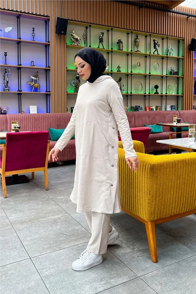 Kapşonlu Yandat Çıtçıtlı Sade Basic Uzun Tunik ve Pantolon İkili Spor Takım - 03071.027 - Ekru - 5
