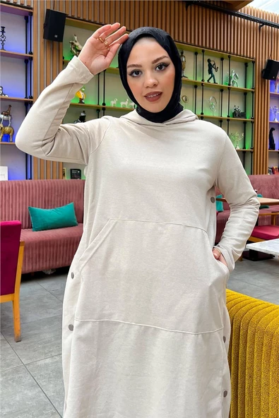 Kapşonlu Yandat Çıtçıtlı Sade Basic Uzun Tunik ve Pantolon İkili Spor Takım - 03071.027 - Ekru - 12