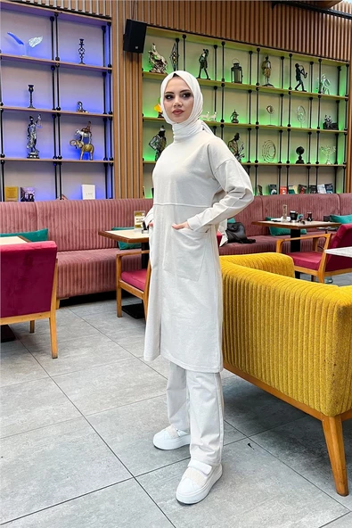 Önden İki Cepli Sade Basic Uzun Tunik Pantolon İkili Spor Takımı - 03067.027 - Ekru - Resim 7