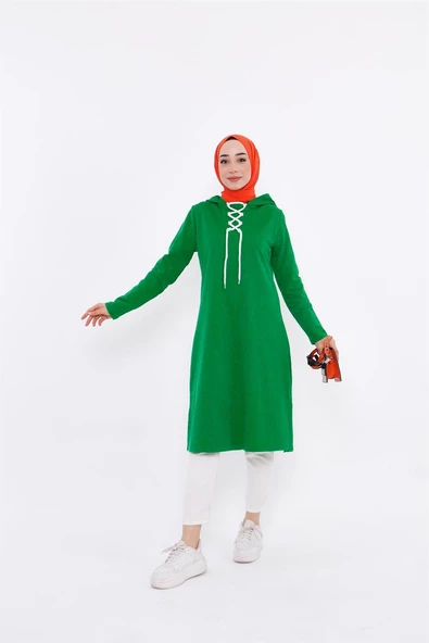 Eflin Yakadan Bağlamalı Kapşonlu Uzun Sweatshirt - 03030.111 - Beneton Yeşil