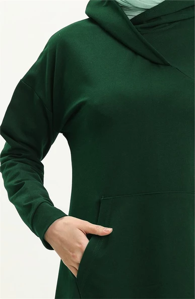 Aysima Yaka Detaylı Kapşonlu Sade Basic Sweatshirt - 03032.032 - Zümrüt - 4