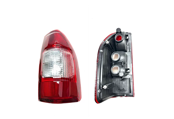 LEOPARTS Isuzu Dmax Stop Lambası Sağ 2002-2005