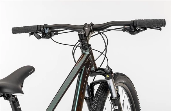 CONOR 8500 ERKEK DAĞ BİSİKLETİ 530H HD 29 JANT 18 VİTES YEŞİL SİYAH BEYAZ - 2