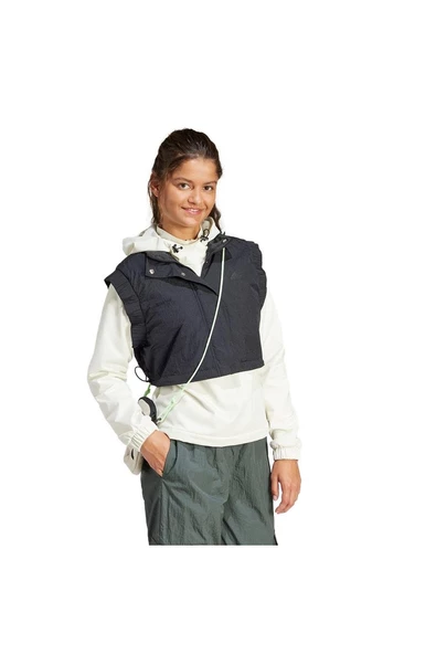 adidas W C ESC Q1 VEST Kadın Yelek IT1453 - 3