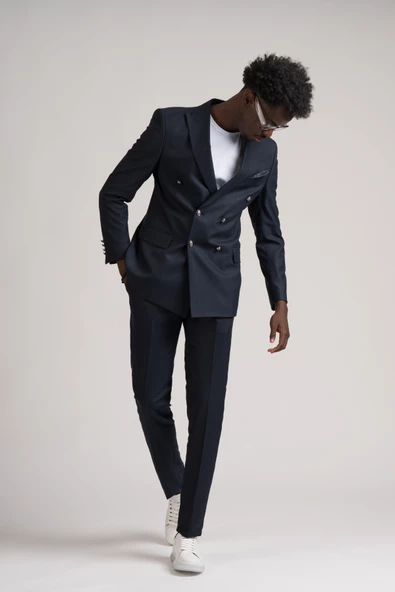Adimo Slimfit Sivri Yaka Çift Yırtmaçlı Çizgili Kruvaze Takım Elbise - 4