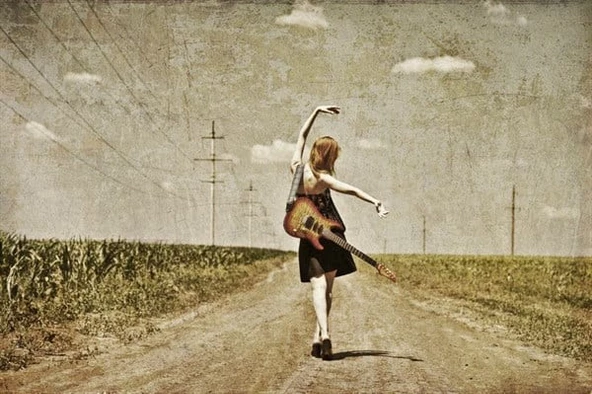 Özgür Kız - Kanvas Tablo