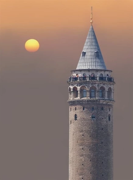 Galata'da Gün Doğumu - Kanvas Tablo ürün görseli 1