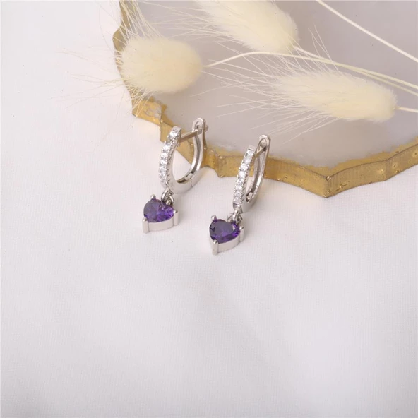 925 Ayar Gümüş Kalpli Taş Sallantı Küpe - Resim 2