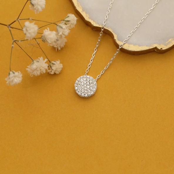 925 Ayar Gümüş Işıltılı Beyaz Taşlı Yuvarlak Kolye - CNS00160 ürün görseli 1