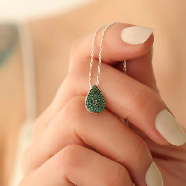 925 Ayar Gümüş Yeşil Taşlı Drop Kolye - CNS00159 ürün görseli 1