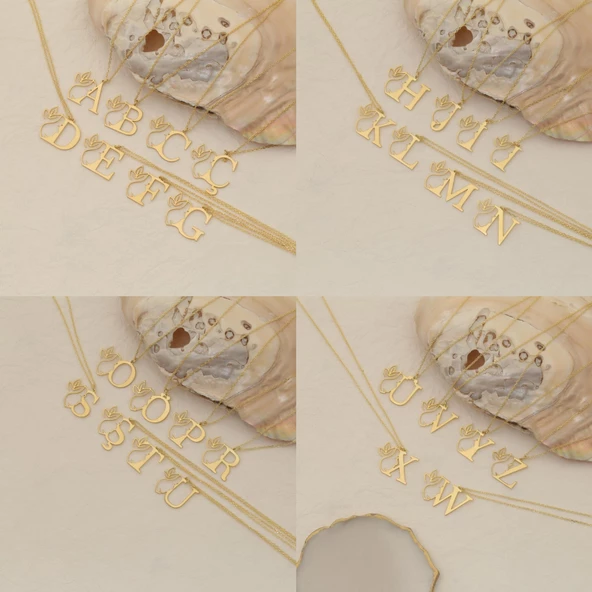 14 Ayar Mikron Altın Kaplama Kişiye Özel Kadın Silüeti Detaylı Harf Kolye - CN00277 ürün görseli 1