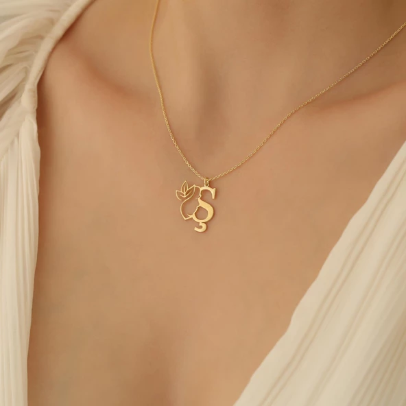 14 Ayar Mikron Altın Kaplama Kişiye Özel Kadın Silüeti Detaylı Harf Kolye - CN00277 - Resim 2