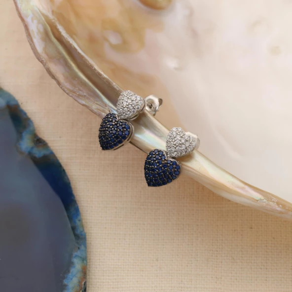 925 Ayar Gümüş Lacivert & Beyaz Taşlı Kalpli Çivi Küpe - ES00137 - Resim 4