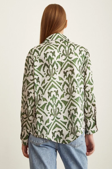V Yaka Desenli Saten Gömlek Haki - Resim 4