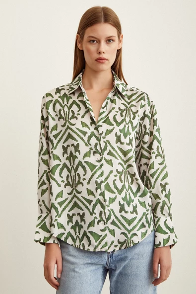 V Yaka Desenli Saten Gömlek Haki - Resim 2