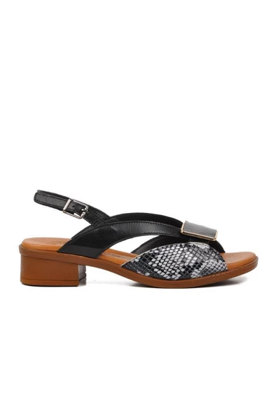 VENÜS 24026020Y KARE TOPUK TOKALI DERİ KADIN SANDALET - 3