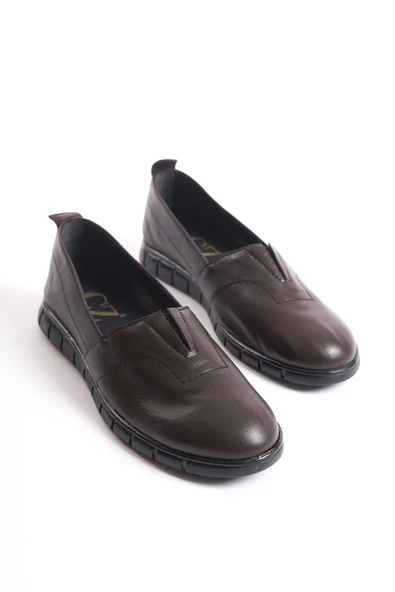 Kadın Hakiki Deri Önü Lastik Detaylı Rahat Esnek Taban Günlük Ayakkabı - Resim 8