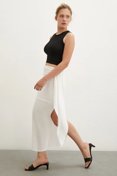 Önü Bağlamalı Etek Ekru - Resim 2