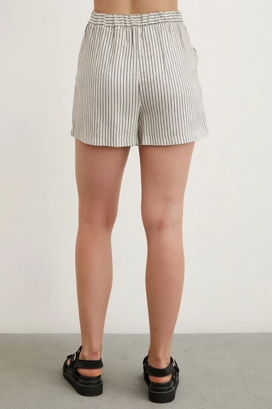 Çizgili Cepli Şort Bej - 6