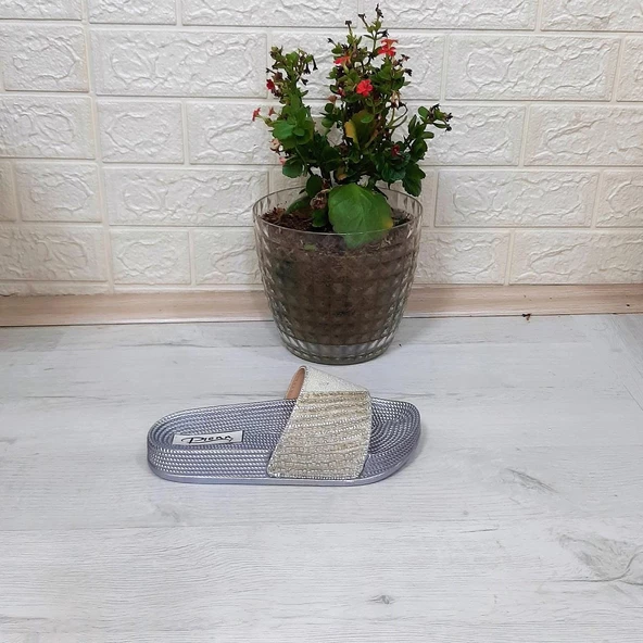 Pienn 20037 Beyaz Taşlı Günlük Bayan Terlik - Resim 7